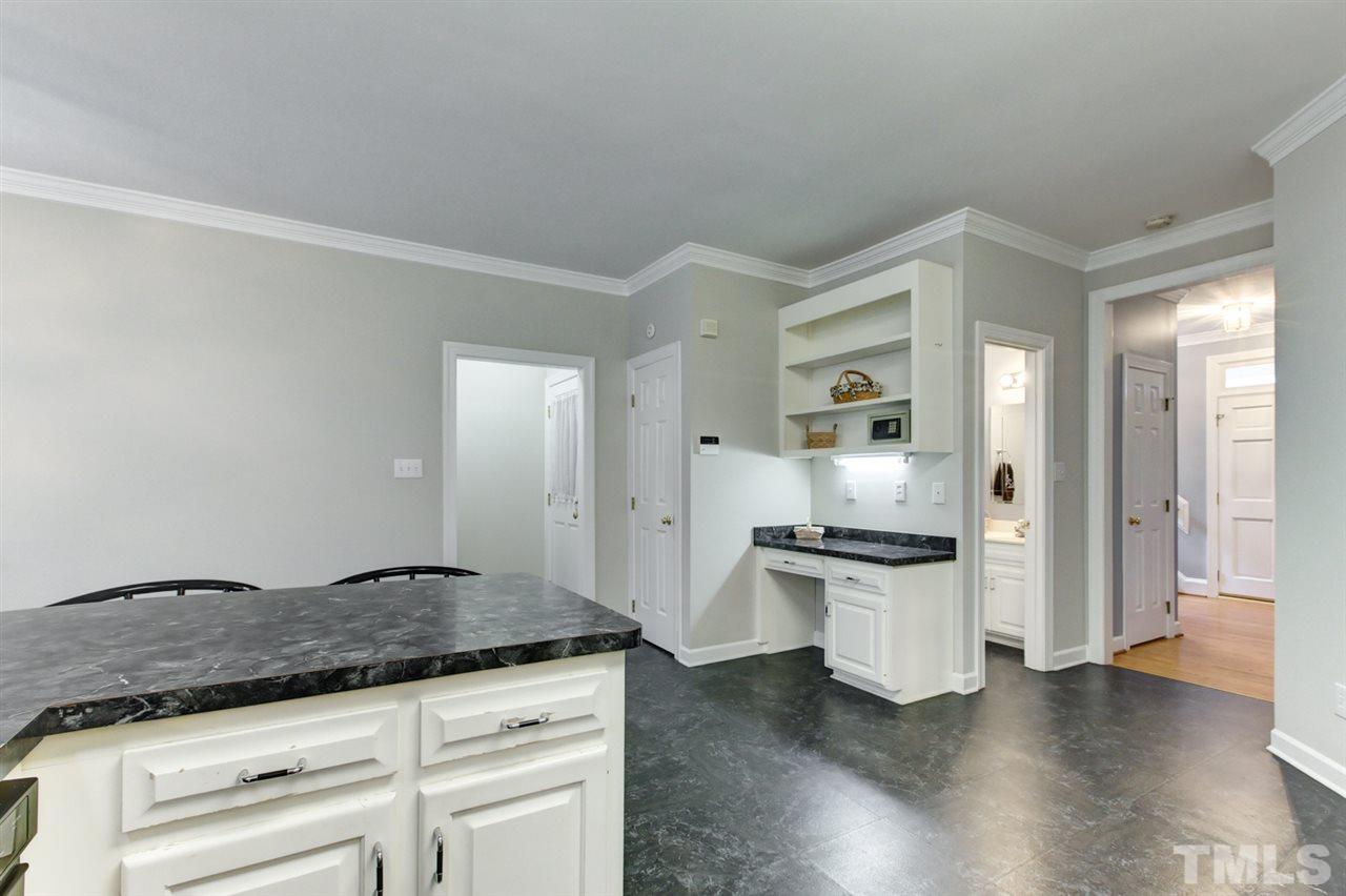 6020 Hampton Ridge Road Raleigh, NC 27603 - Photo 9 of 23 Gallery Image 9