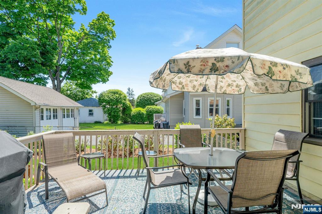 52 Terrace Avenue Rochelle Park, NJ 07662 - Photo 28 of 34