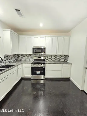 $2,200 | 101 Brisco Drive, Vicksburg, MS 39180