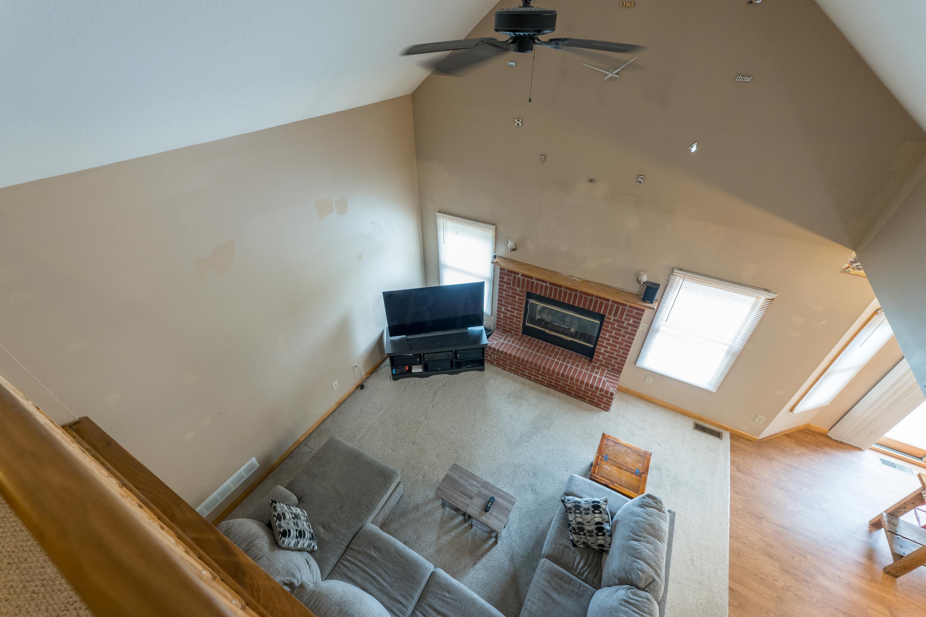4640 Winchester Southern Road Circleville, OH 43113 - Photo 44 of 69 Great Room