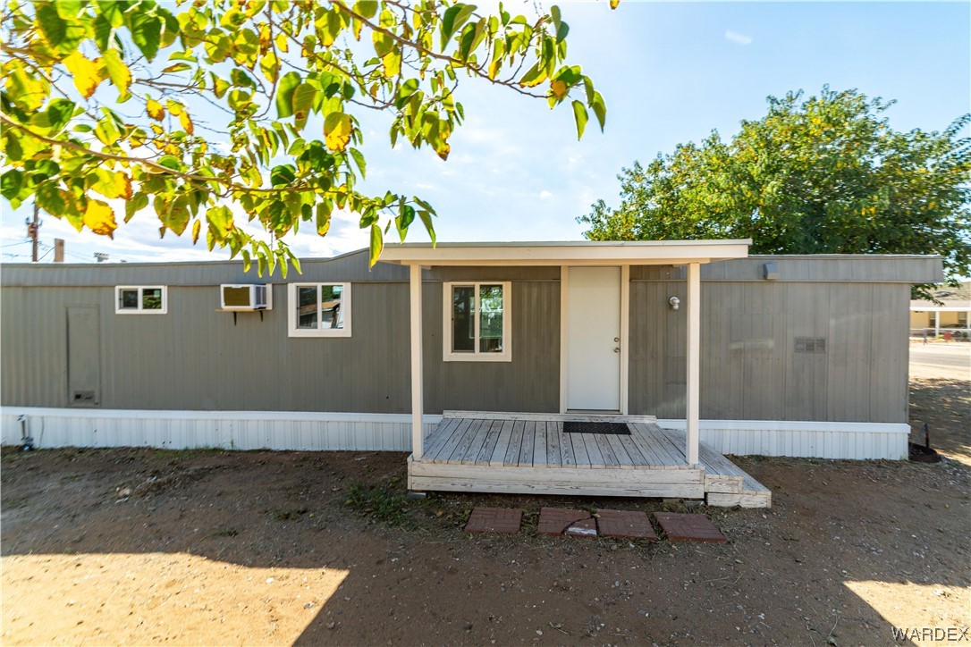 4766 North Sierra Road Kingman, AZ 86409 - Photo 2 of 38