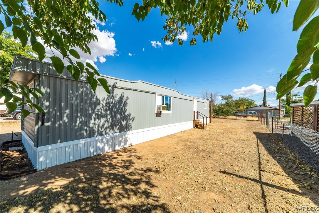 4766 North Sierra Road Kingman, AZ 86409 - Photo 35 of 38
