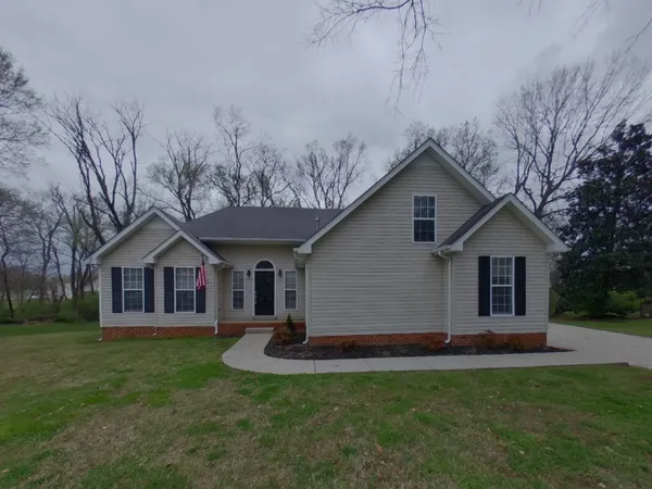 $1,949 | 2210 Burr Court, Murfreesboro, TN 37129