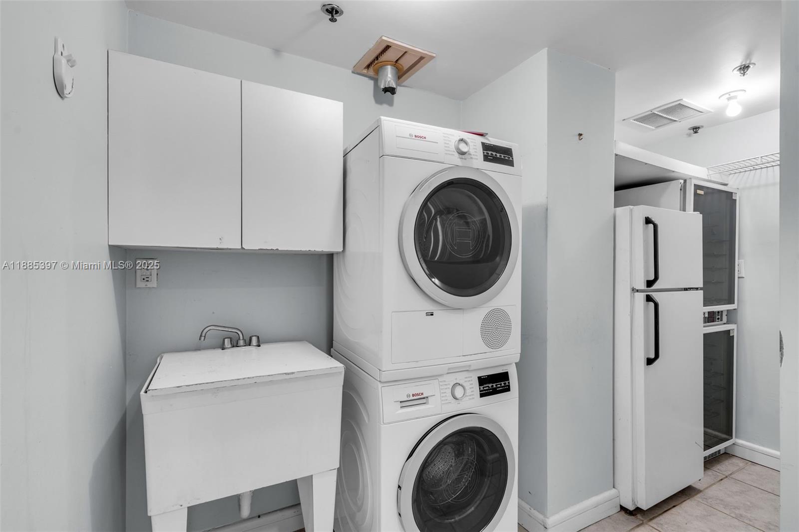 201 Crandon Boulevard, Unit 444 Key Biscayne, FL 33149 - Photo 24 of 47