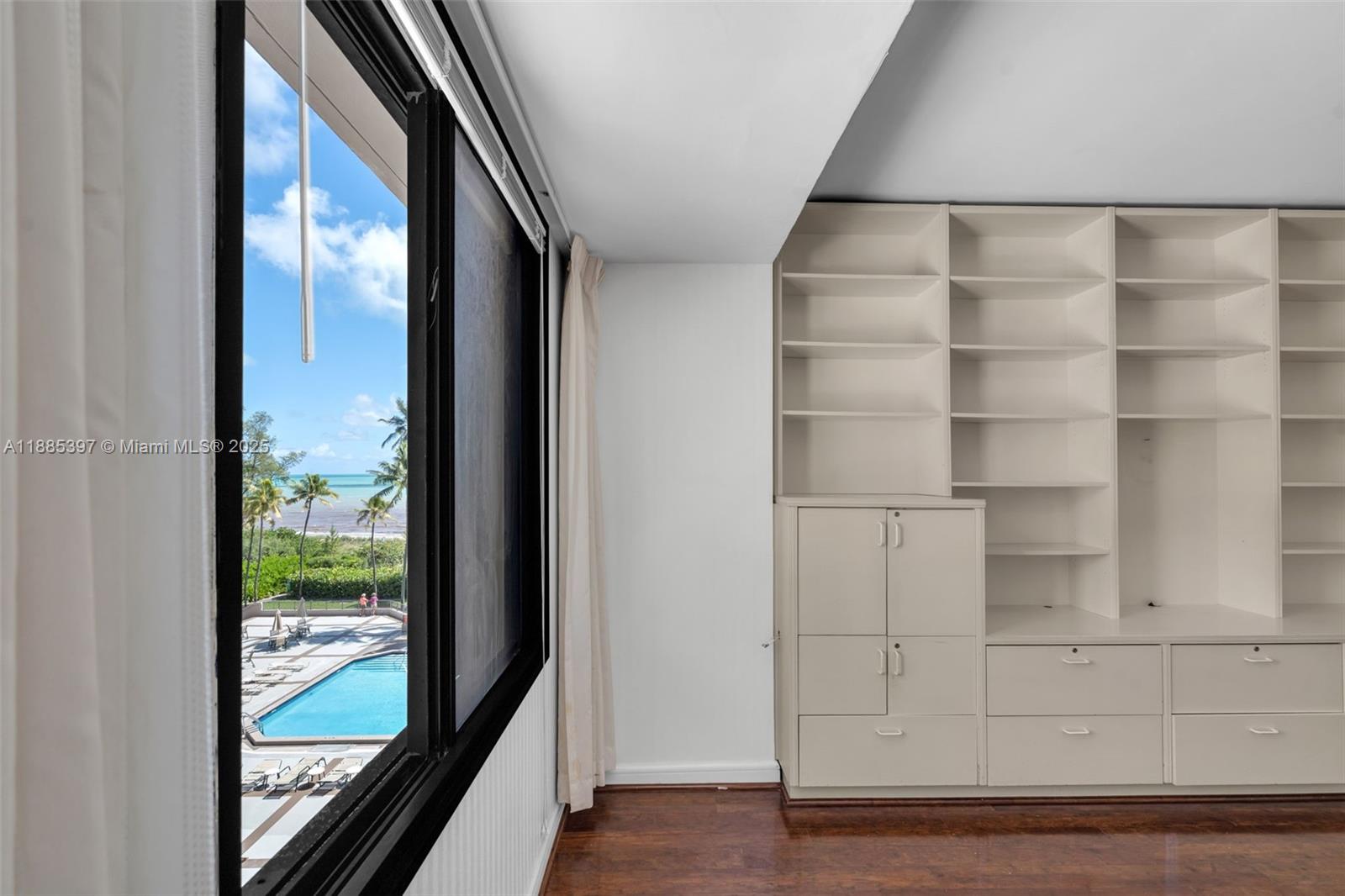 201 Crandon Boulevard, Unit 444 Key Biscayne, FL 33149 - Photo 25 of 47