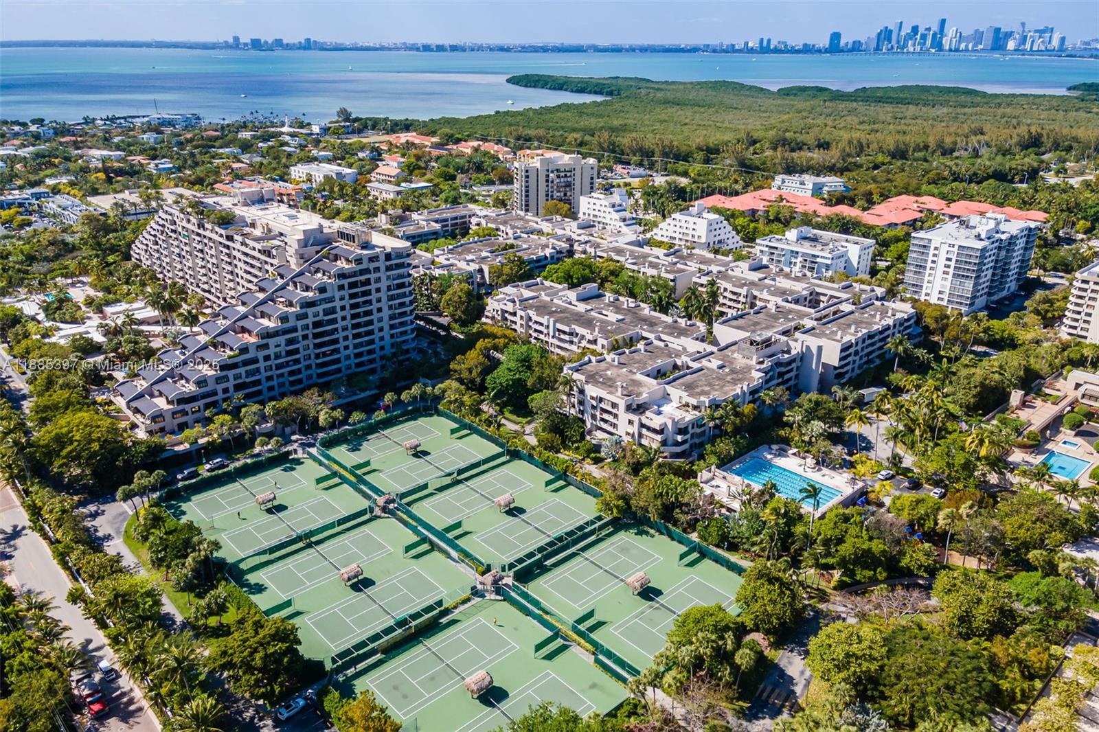 201 Crandon Boulevard, Unit 444 Key Biscayne, FL 33149 - Photo 36 of 47