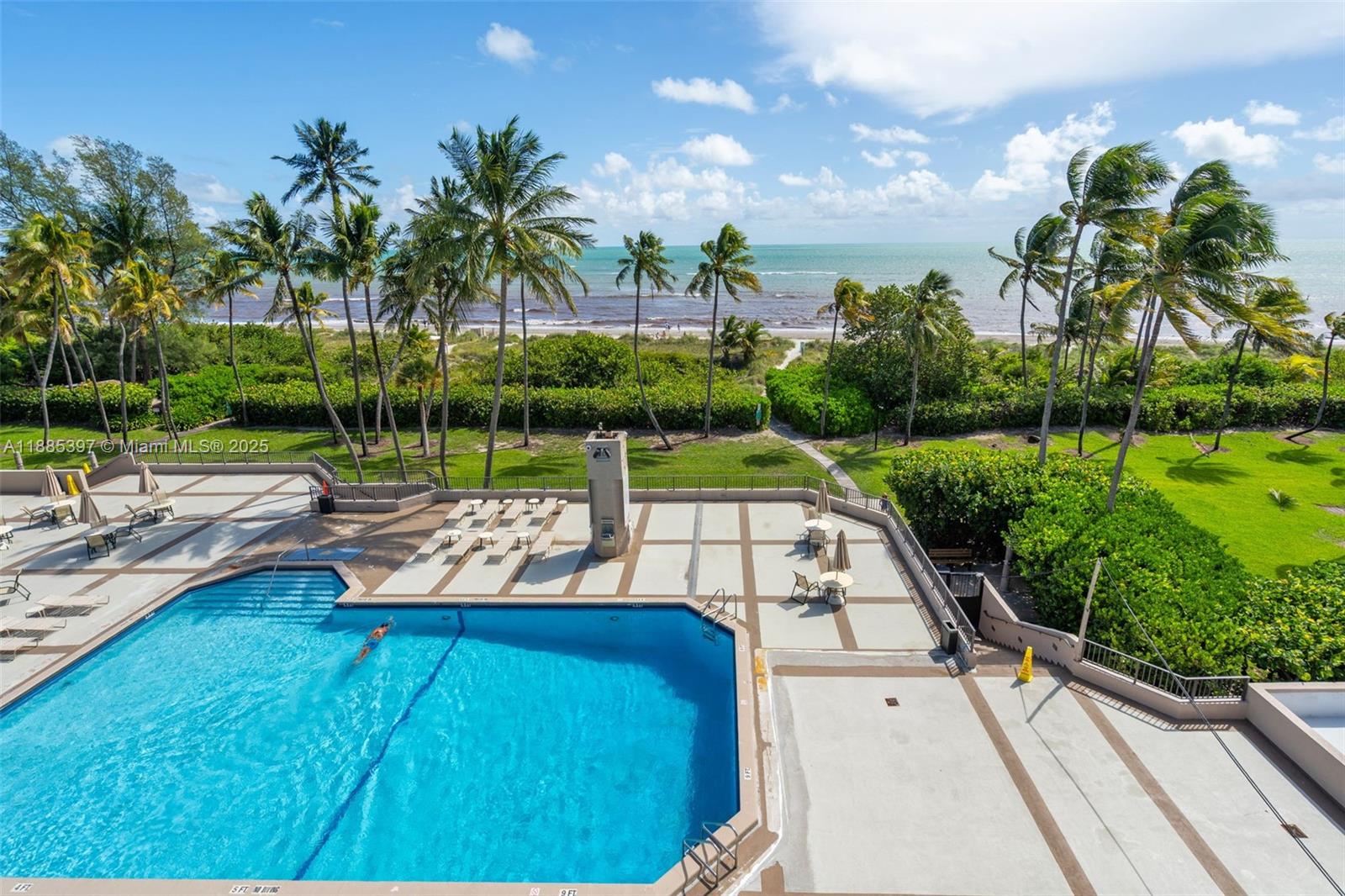 201 Crandon Boulevard, Unit 444 Key Biscayne, FL 33149 - Photo 38 of 47 Oceanfront Pool