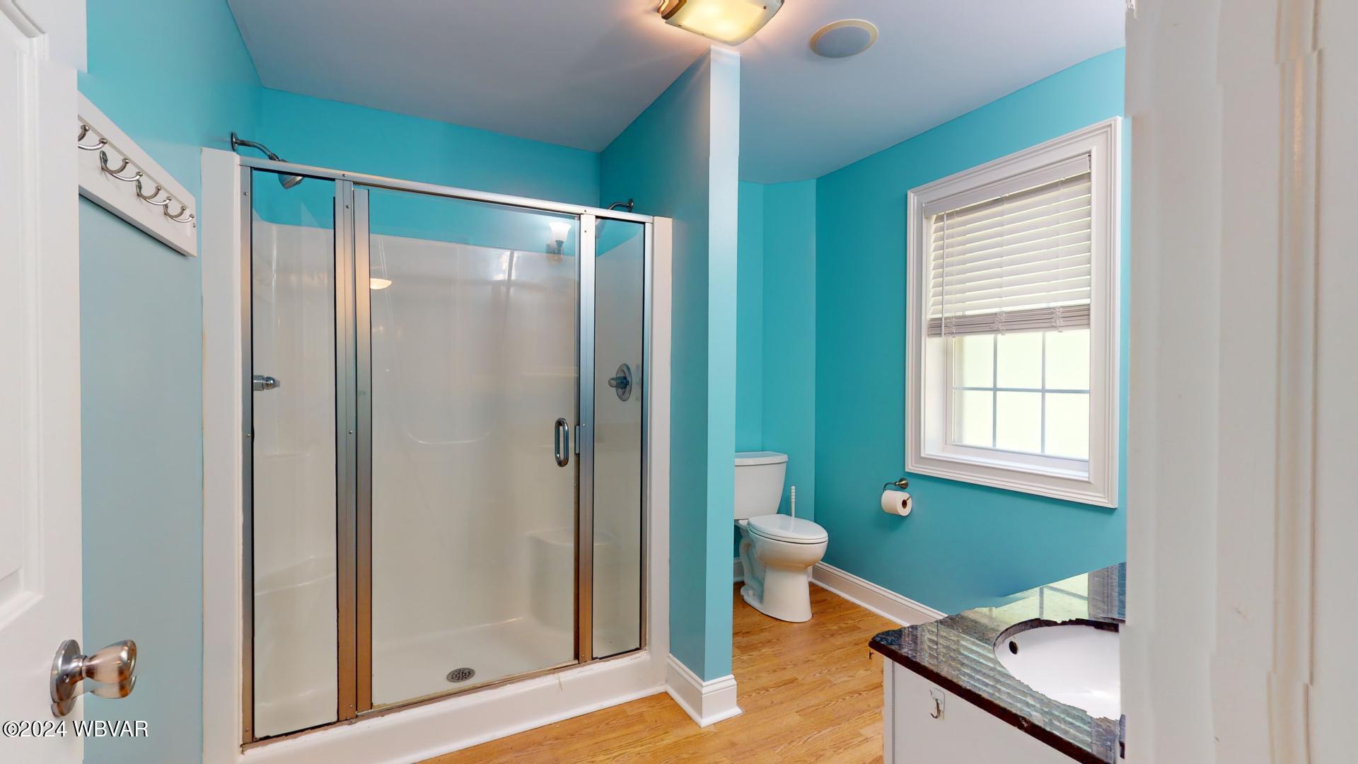 1885 Ravine Road Williamsport, PA 17701 - Photo 27 of 41 With large shower with dual shower heads