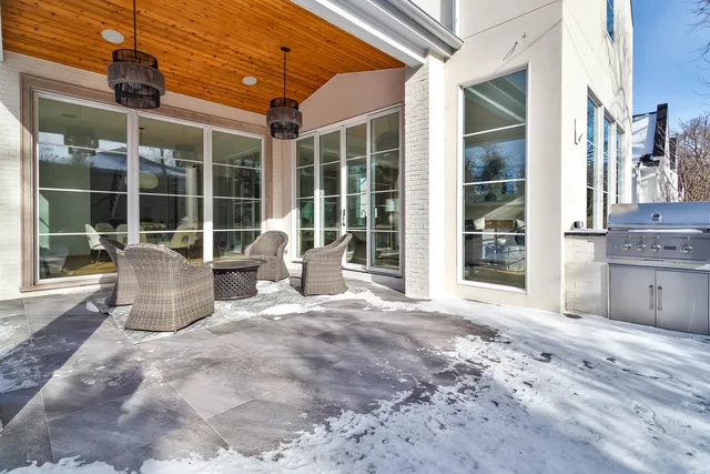 $2,399,000 | 527 Kensington Court, Hinsdale, IL 60521