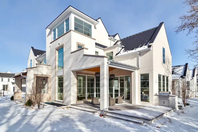 $2,399,000 | 527 Kensington Court, Hinsdale, IL 60521