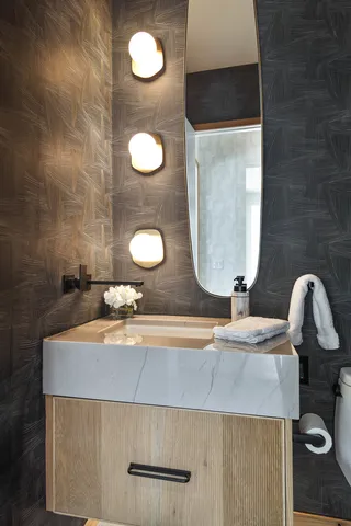 $2,399,000 | 527 Kensington Court, Hinsdale, IL 60521