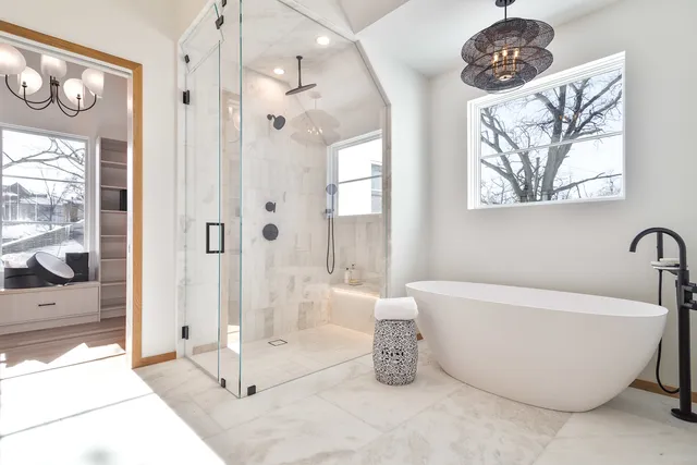 $2,399,000 | 527 Kensington Court, Hinsdale, IL 60521