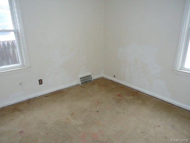 6499 Rutland Street Detroit, MI 48228 - Photo 8 of 14 Bedroom 1