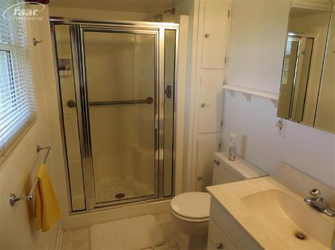 10175 Linden Road Grand Blanc, MI 48439 - Photo 14 of 17 20185729-13.JPG