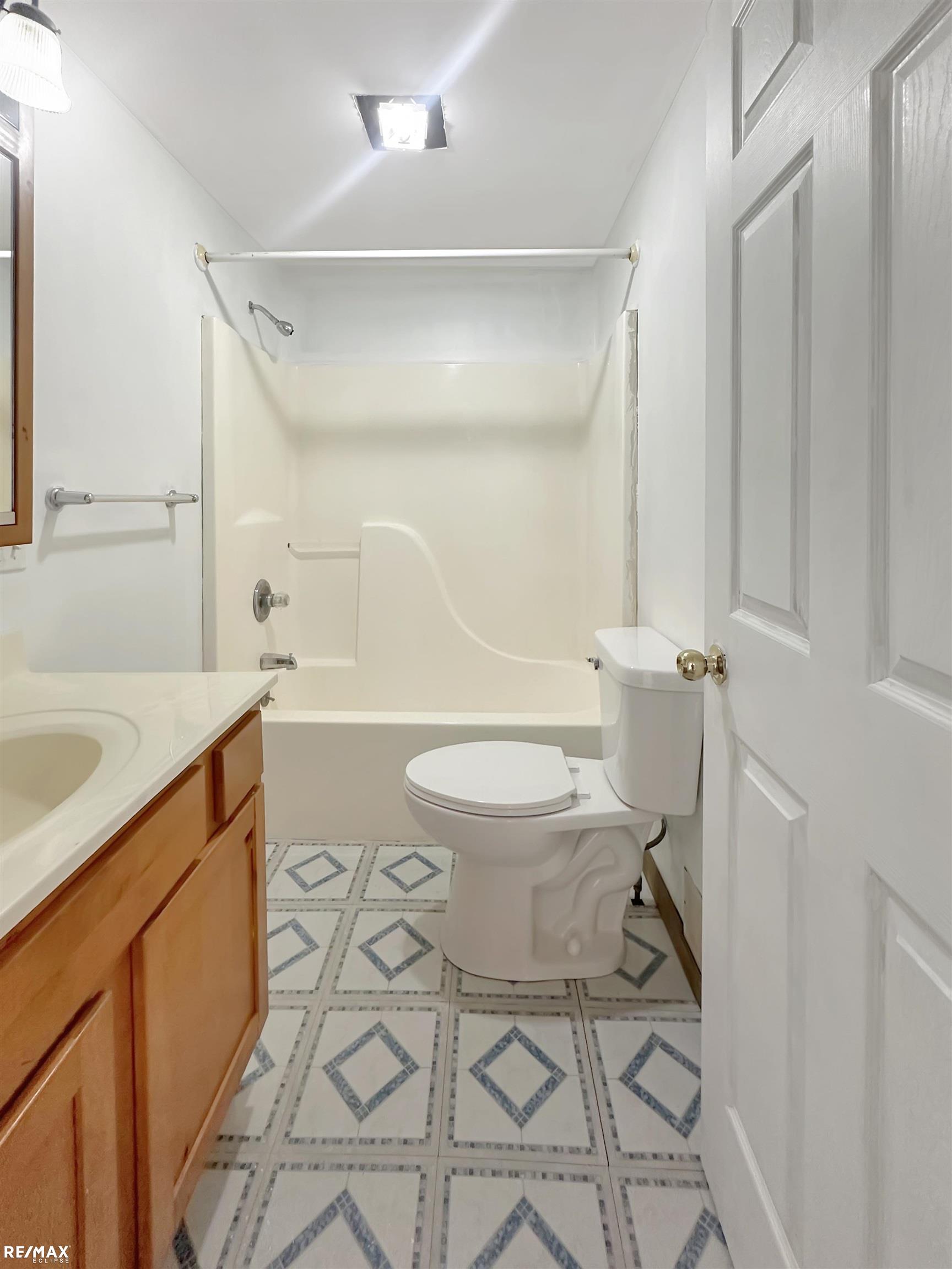 7464 Irish Road Millington, MI 48746 - Photo 20 of 29 50180058-328d7a44-555d-4be4-b43d-c4d50f7ecbf5.JPG
