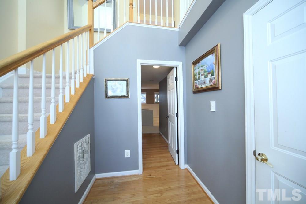 5508 Vista View Court Raleigh, NC 27612 - Photo 4 of 19 Entry into first floor bedroom/bonus room.
