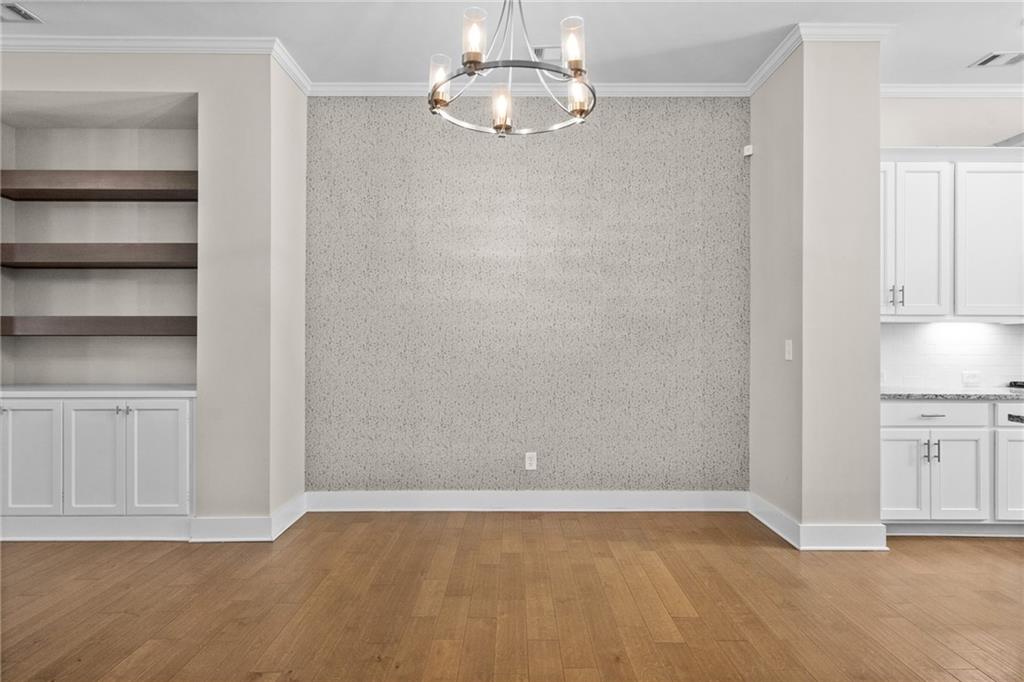 2180 Colvin Court Northwest Atlanta, GA 30318 - Photo 13 of 37