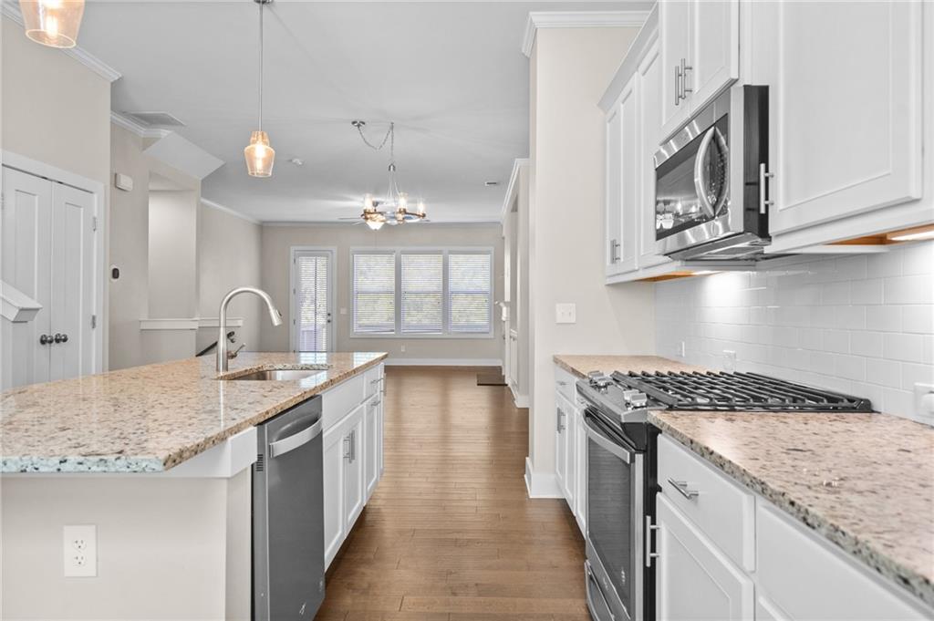 2180 Colvin Court Northwest Atlanta, GA 30318 - Photo 18 of 37