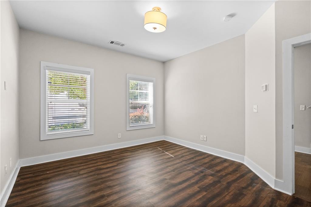 2180 Colvin Court Northwest Atlanta, GA 30318 - Photo 6 of 37