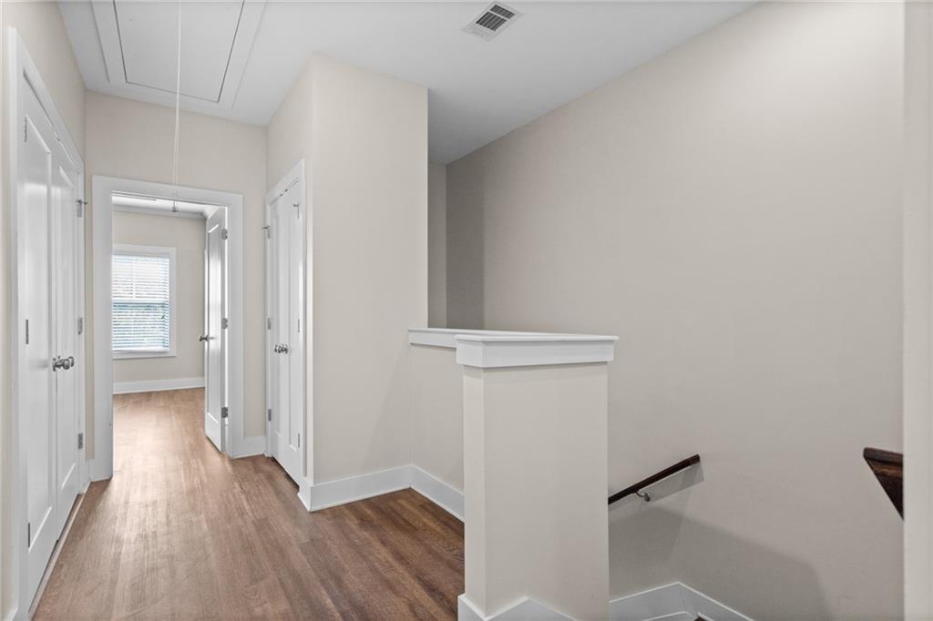 2180 Colvin Court Northwest Atlanta, GA 30318 - Photo 9 of 37