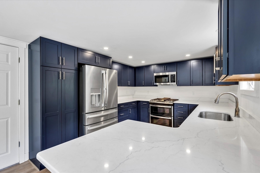 35 Locust Street Wareham, MA 02558 - Photo 17 of 35