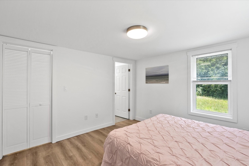 35 Locust Street Wareham, MA 02558 - Photo 10 of 35