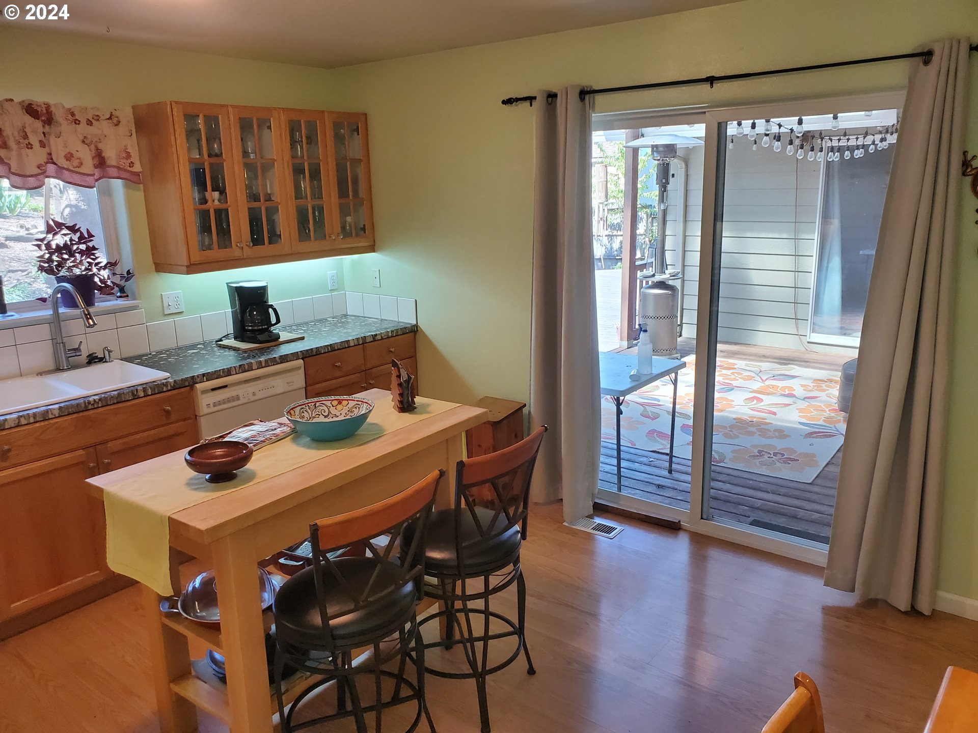 952 South 67th Street Springfield, OR 97478 - Photo 22 of 44 a dining room with a table and chairs