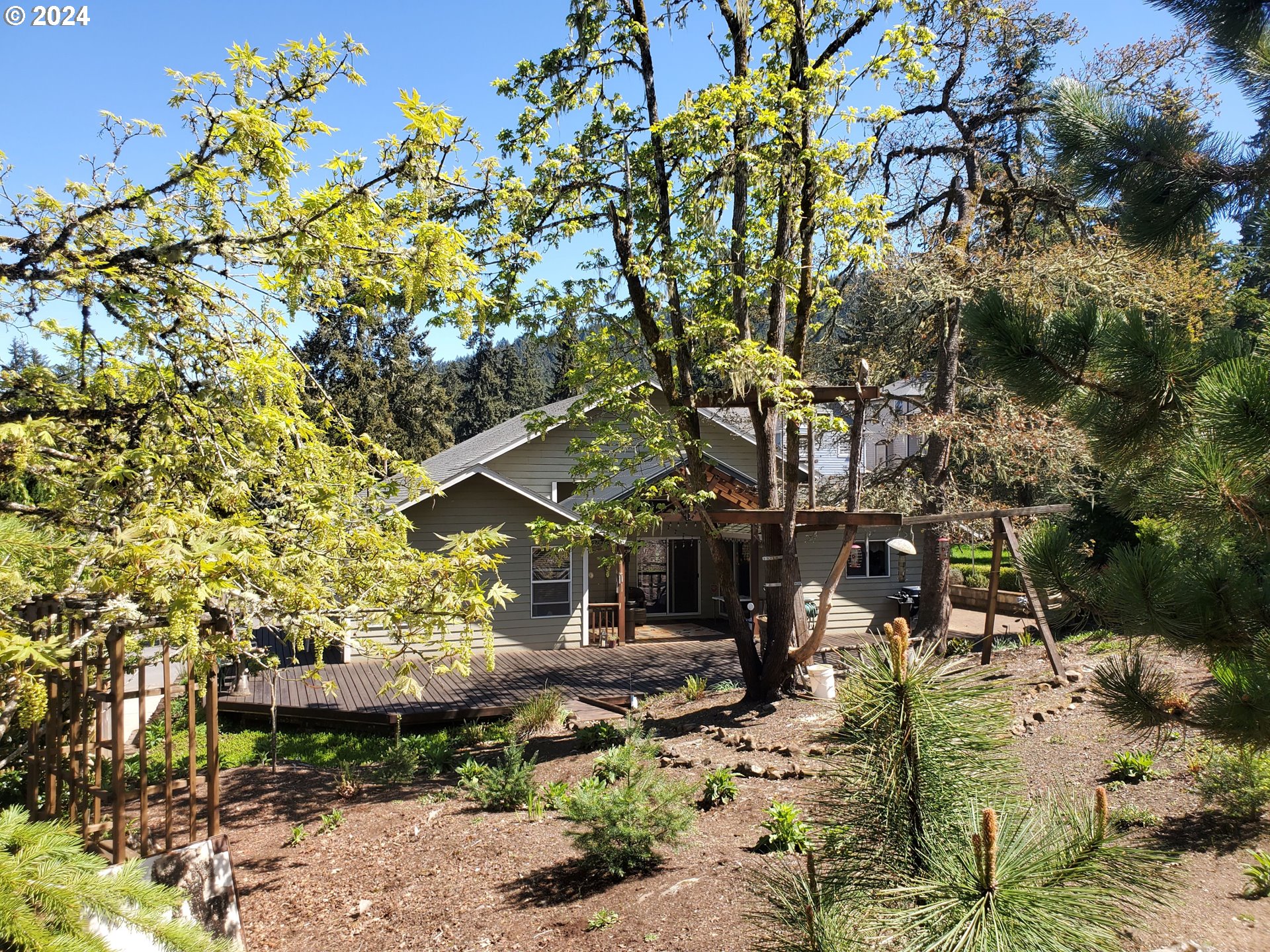 952 South 67th Street Springfield, OR 97478 - Photo 40 of 44 a view of outdoor space yard and patio