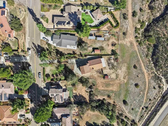 $829,000 | 24485 Del Amo Road, Ramona, CA 92065