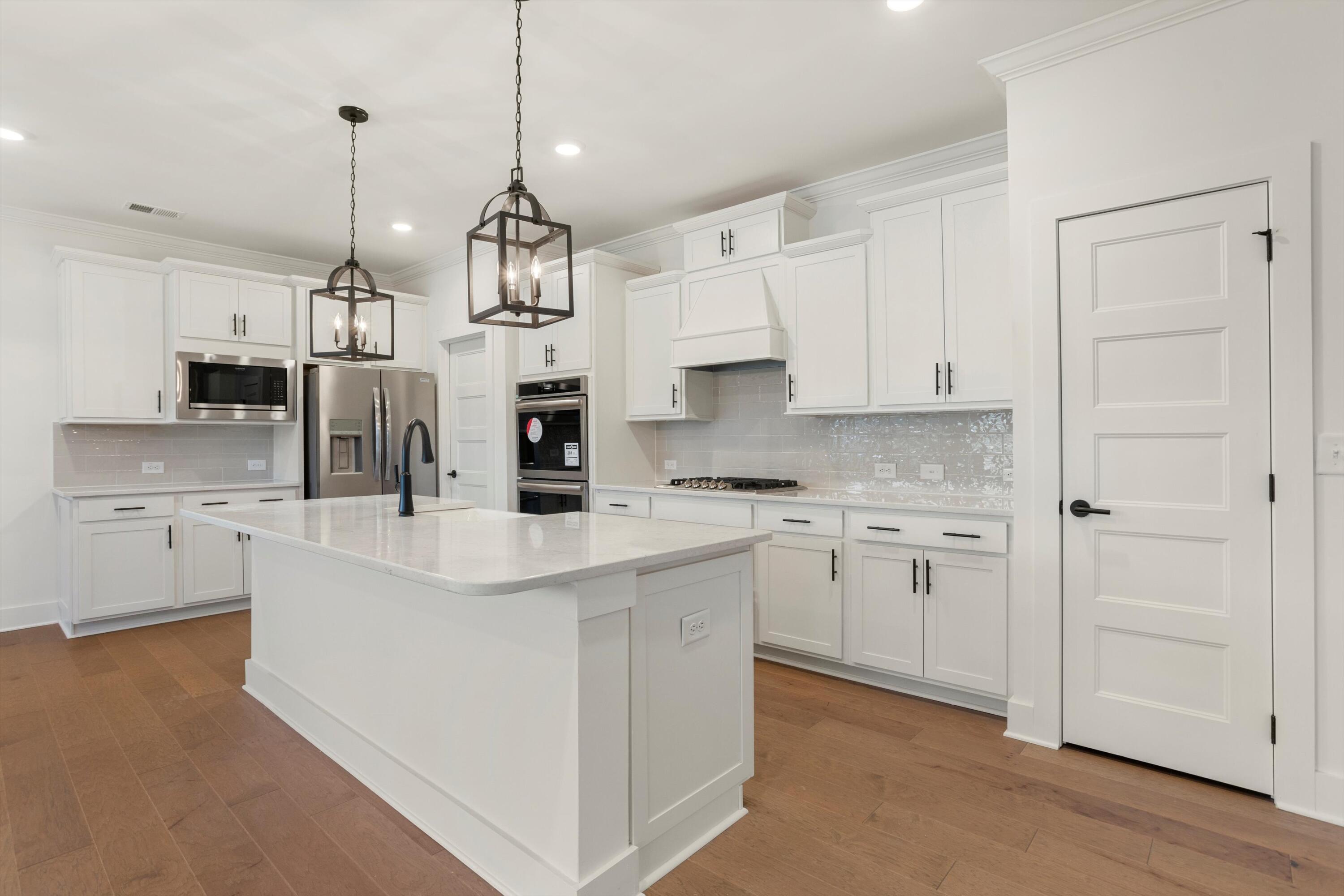 8746 Knolling Loop Ooltewah, TN 37363 - Photo 14 of 26 14-2M6A8409