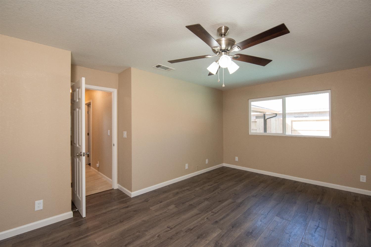 1621 Davis Street Ripon, CA 95366 - Photo 22 of 43