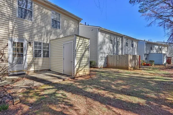 $225,000 | 6390 Wedgeview Drive, Tucker, GA 30084