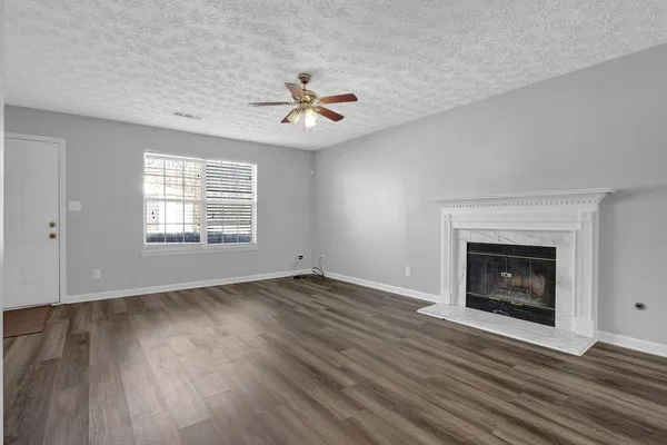 $225,000 | 6390 Wedgeview Drive, Tucker, GA 30084