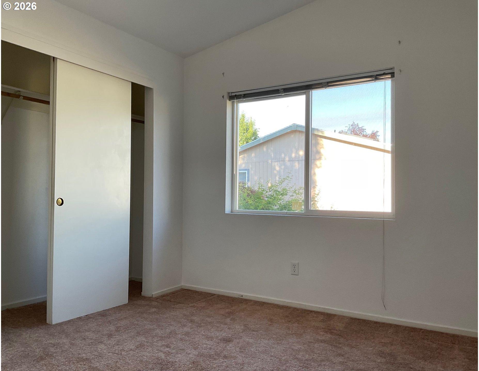 1949 Southeast Palmquist Road, Unit 41 Gresham, OR 97080 - Photo 41 of 47 Gallery Image 41