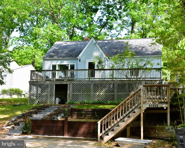 a terrace view with a seating space
