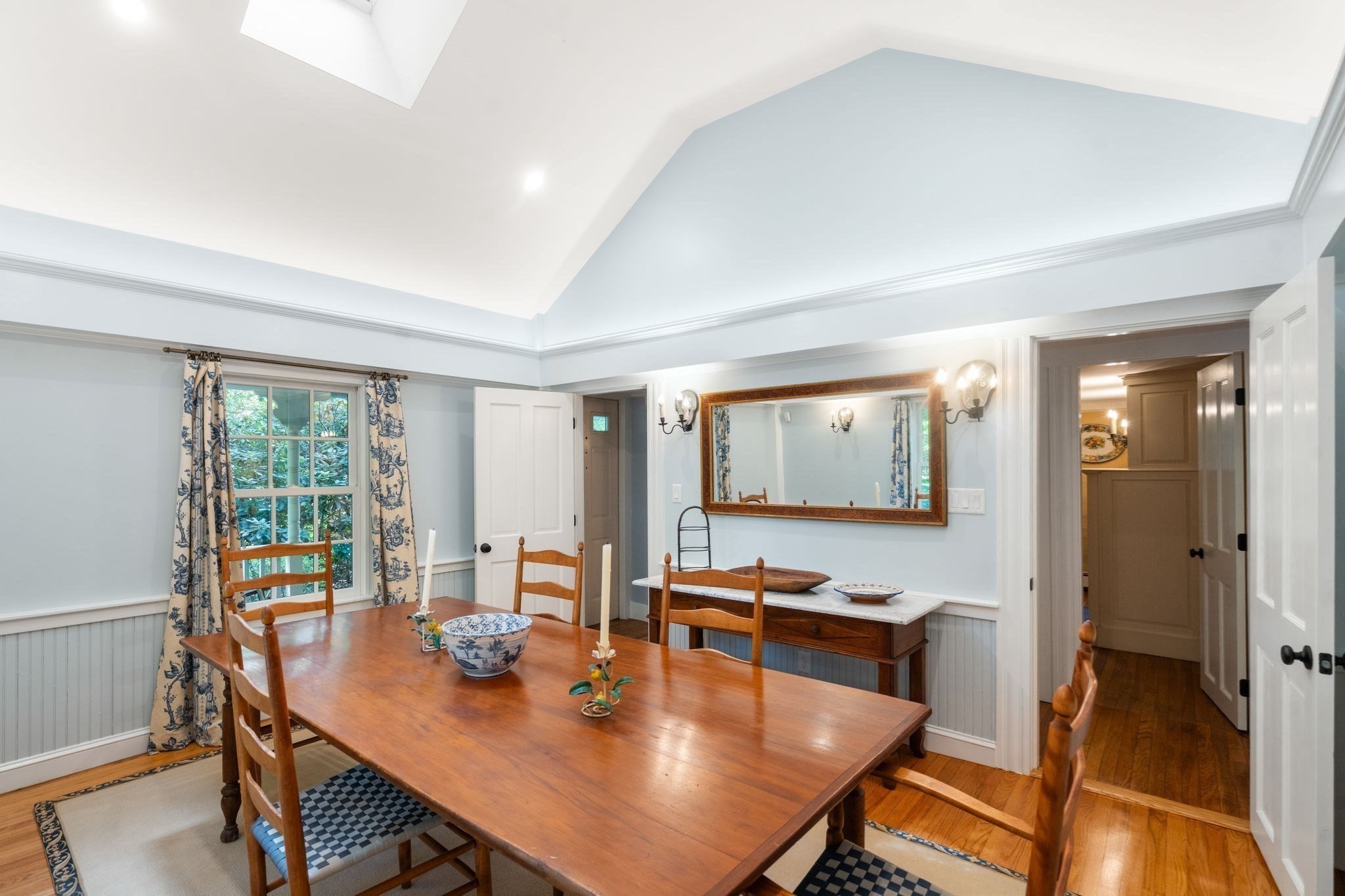 270 Concord Road Lincoln, MA 01773 - Photo 11 of 42 Gallery Image 11