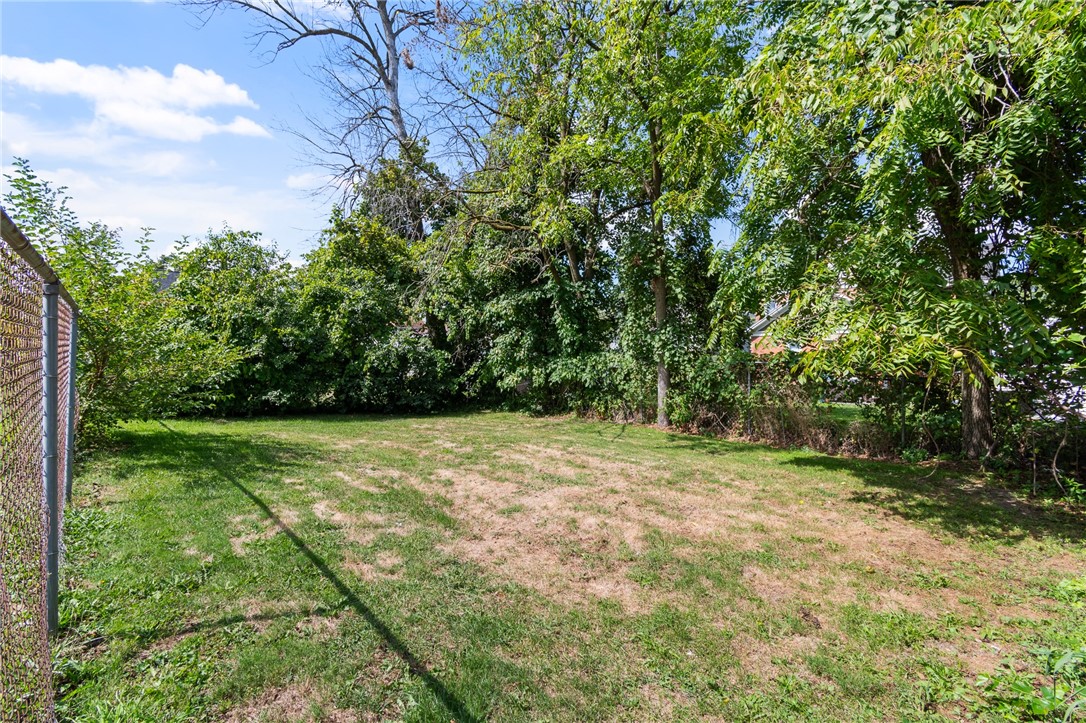 204 Fall Street Seneca Falls, NY 13148 - Photo 3 of 44