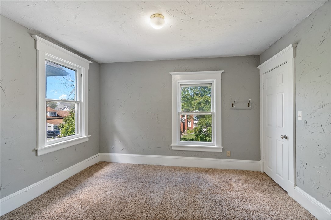 204 Fall Street Seneca Falls, NY 13148 - Photo 38 of 44