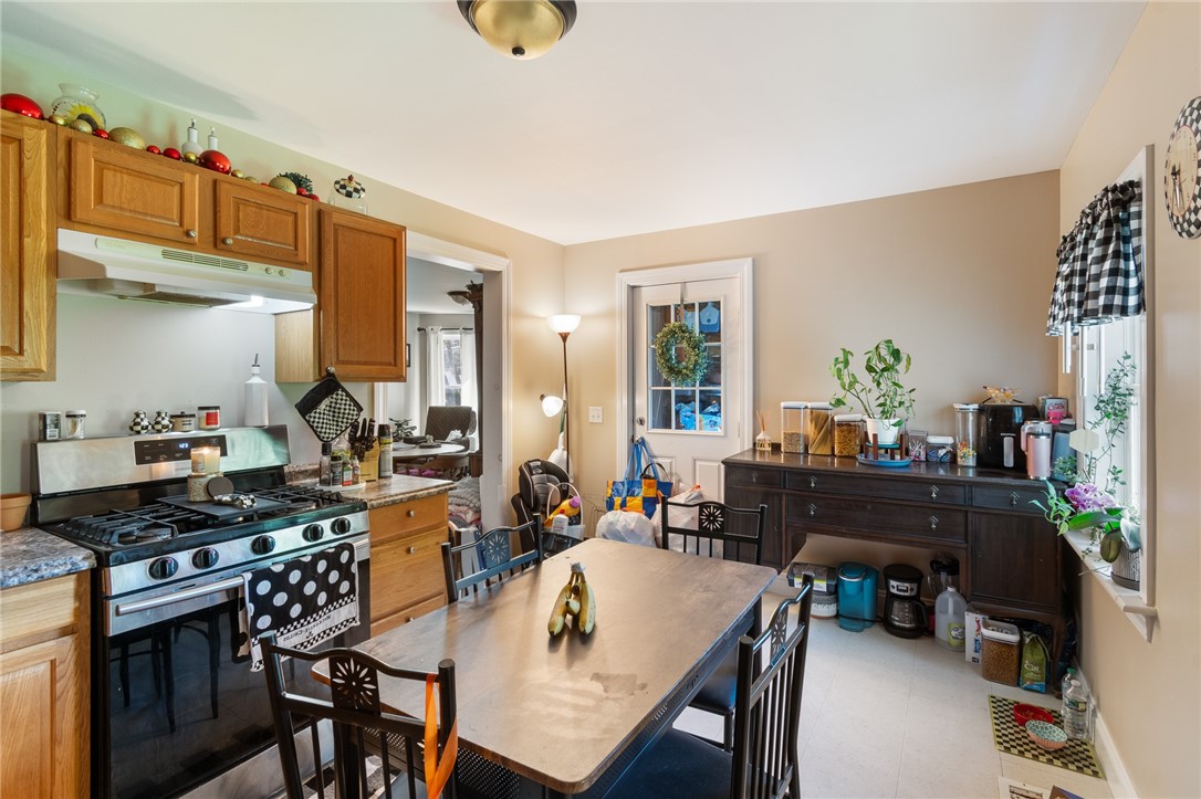 204 Fall Street Seneca Falls, NY 13148 - Photo 8 of 44