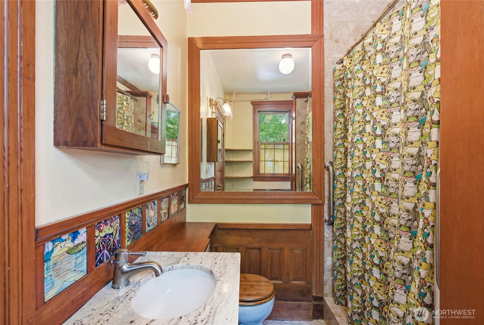802 16th Avenue Seattle, WA 98122 - Photo 14 of 40