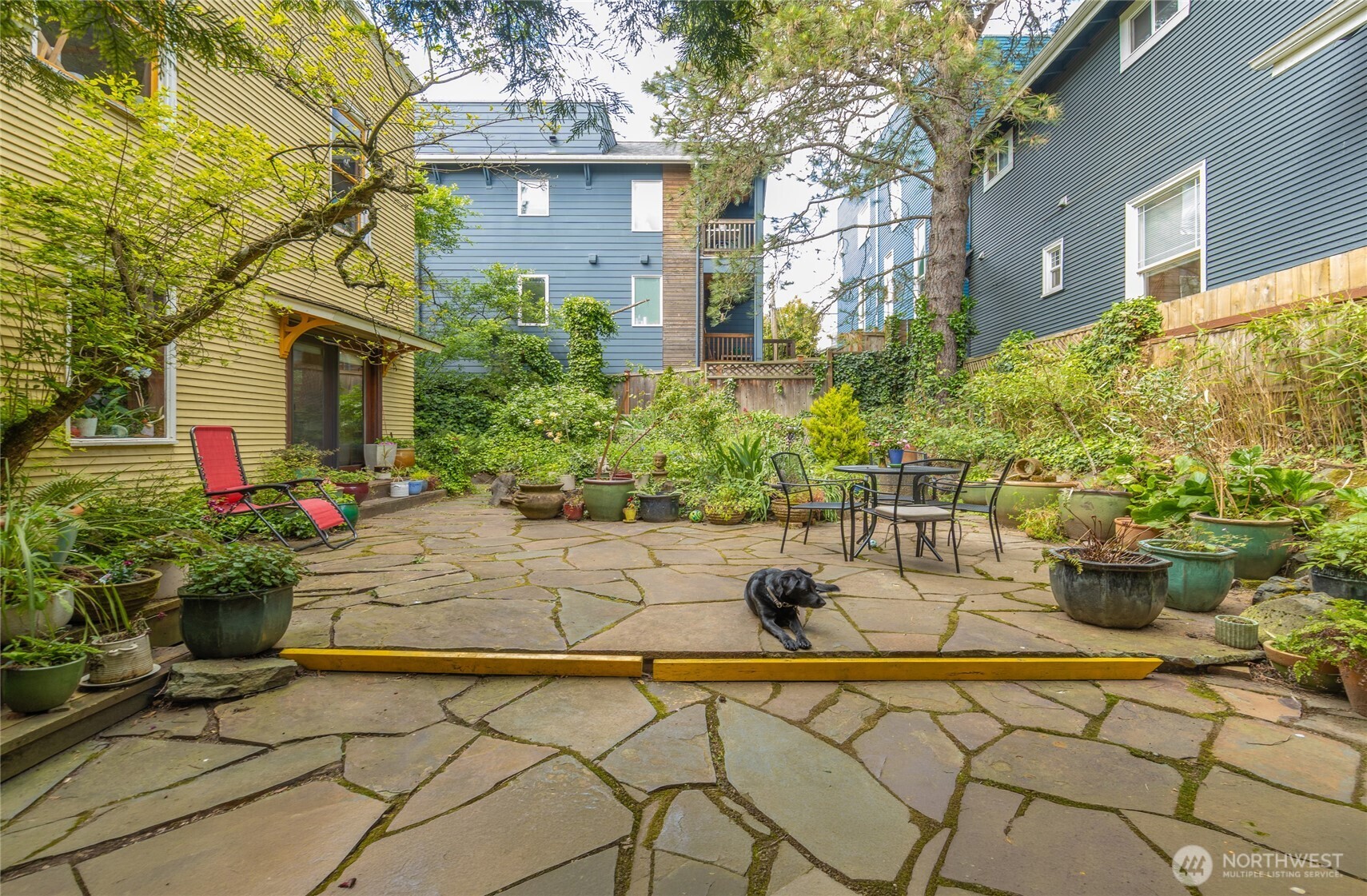 802 16th Avenue Seattle, WA 98122 - Photo 39 of 40