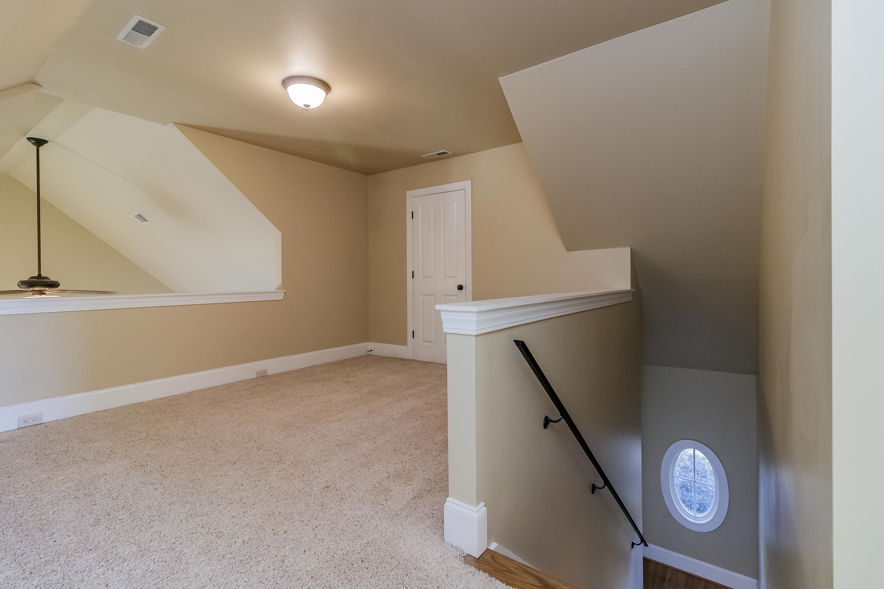 12 Pheonix Circle Rock Spring, GA 30739 - Photo 40 of 60 Loft