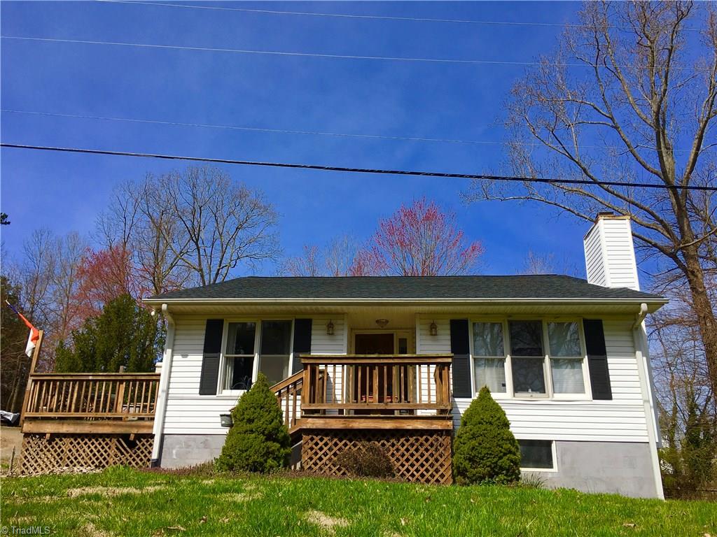 5875 Loop Road Clemmons, NC 27012 - Photo 1 of 11 Gallery Image 1