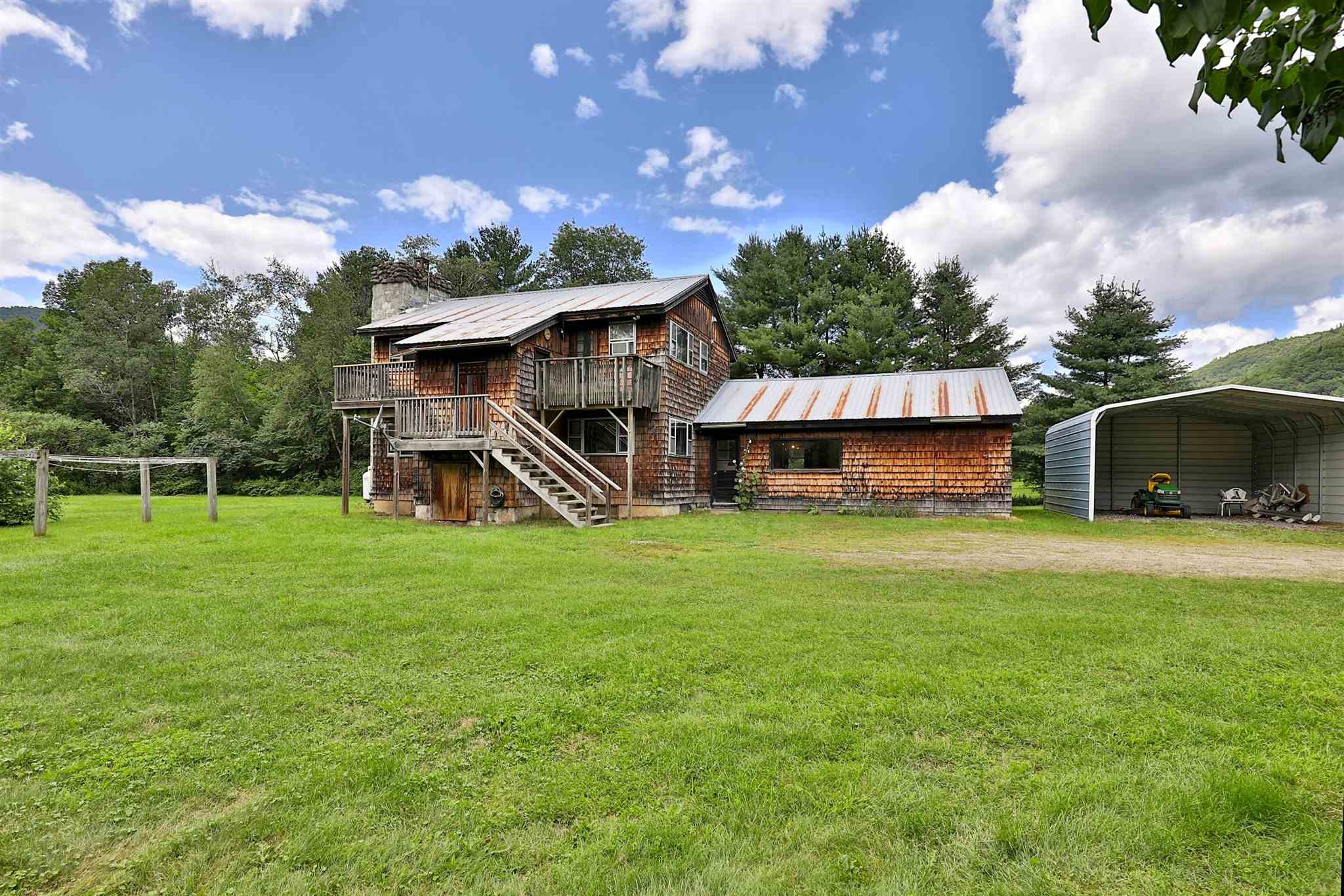 87 Twitchell Settlement Rochester, VT 05767 - Photo 4 of 39