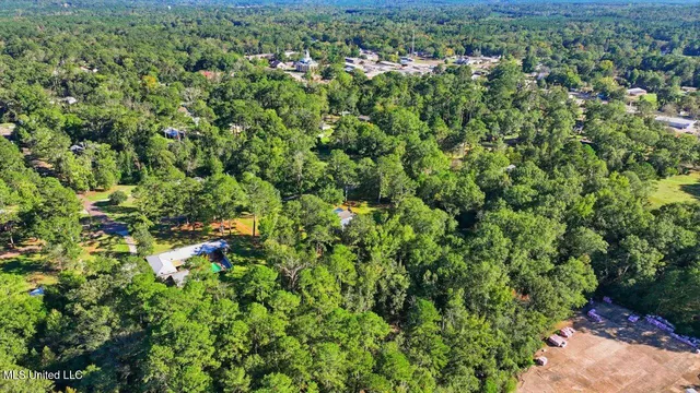 $185,000 | 602 Circle Drive, Mendenhall, MS 39114