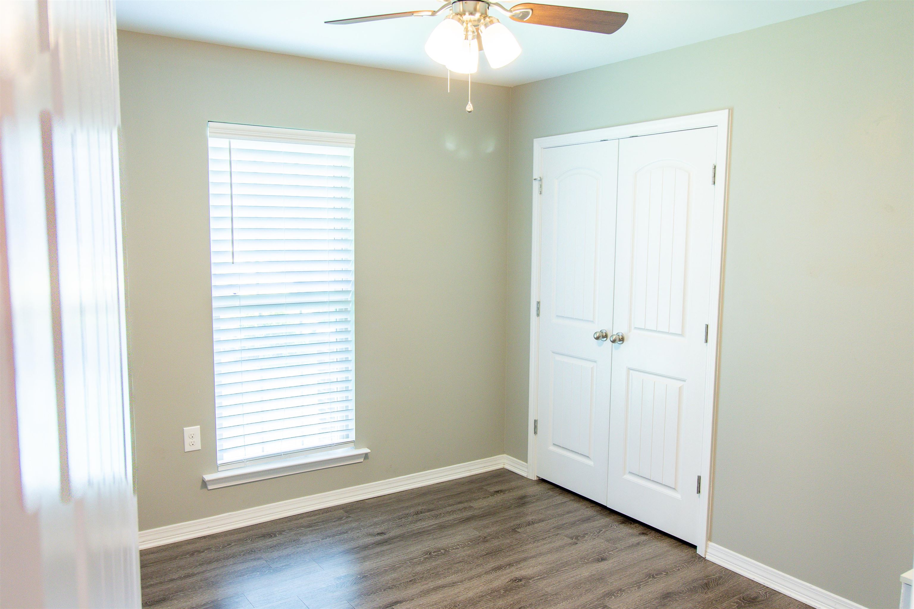 16106 Hoiles Avenue Silverhill, AL 36576 - Photo 9 of 27