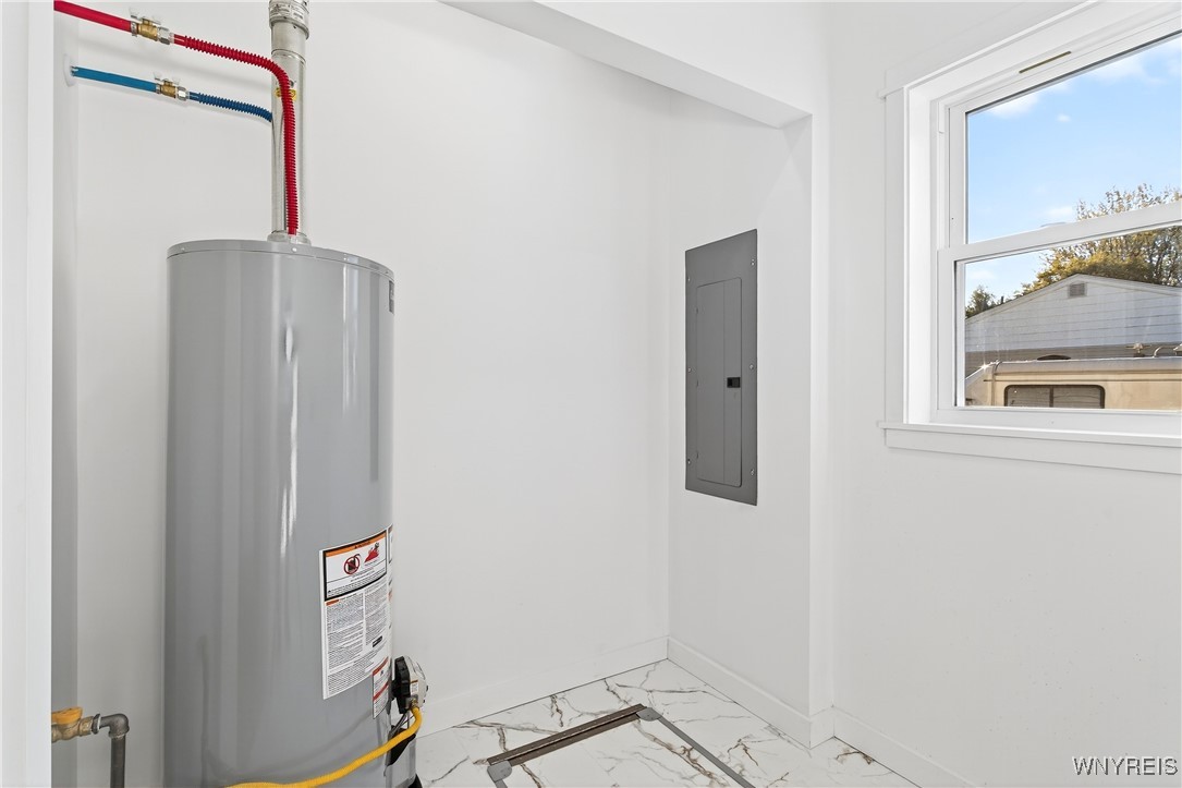 6429 Hamm Road Lockport Town, NY 14094 - Photo 21 of 42