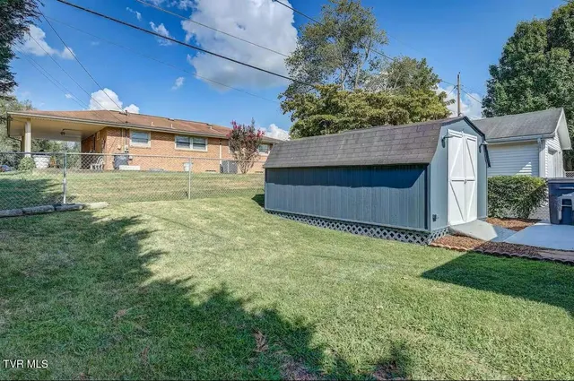 $1,400 | 1330 East Sevier Avenue, Kingsport, TN 37664