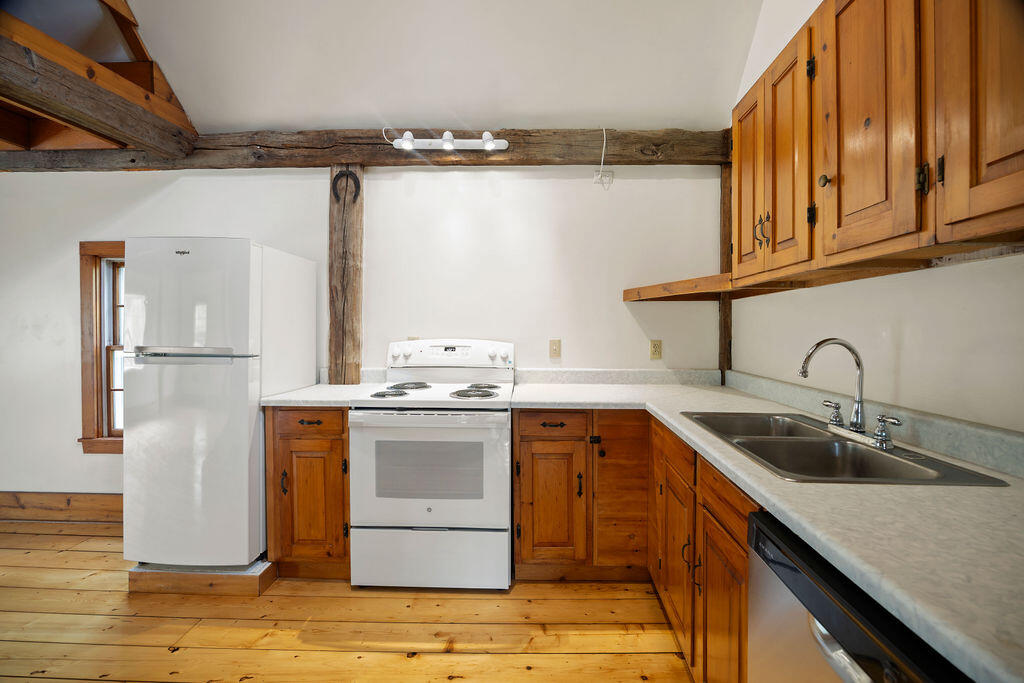 427 Haley Road Kittery, ME 03905 - Photo 17 of 36 IMG_0368