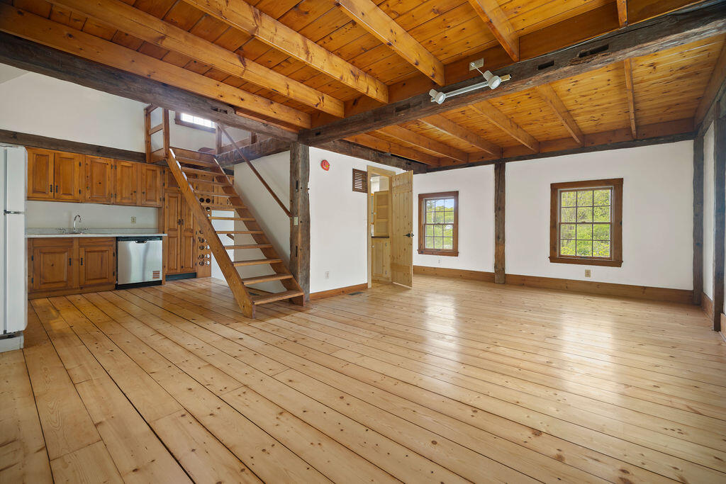 427 Haley Road Kittery, ME 03905 - Photo 18 of 36 IMG_0335